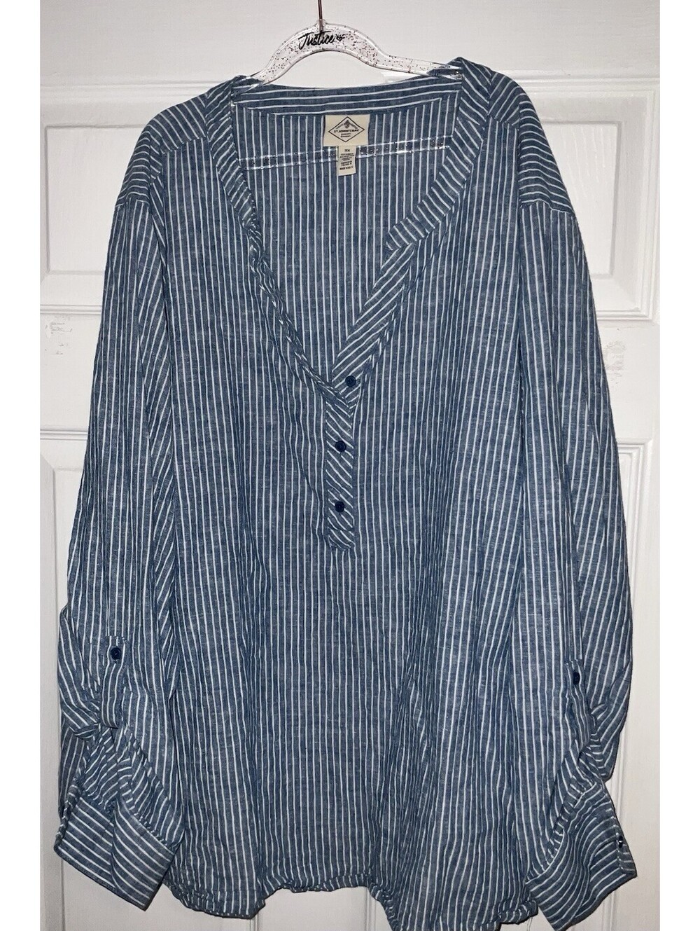 St. John's Bay Women's Long Sleeve V Neck Striped Blouse Blue White SizeLarge 3X